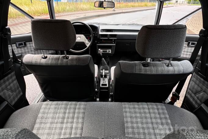 Toyota Corolla E80 Hatchback