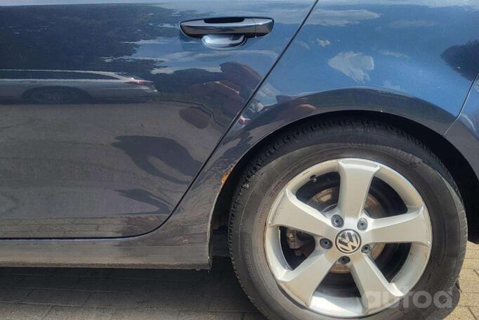 Volkswagen Golf 6 generation Hatchback 5-doors