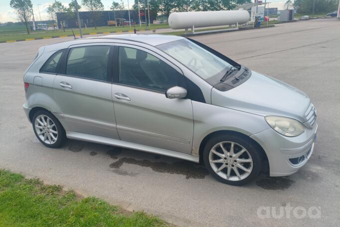 Mercedes-Benz B-Class W245 Hatchback