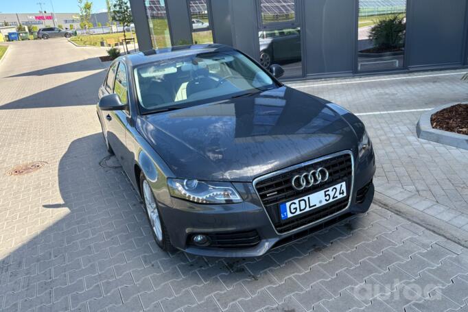Audi A4 B8/8K Sedan 4-doors