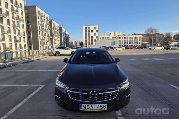 Opel Insignia 2021