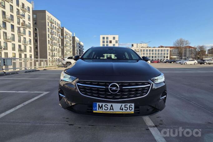 Opel Insignia 2021