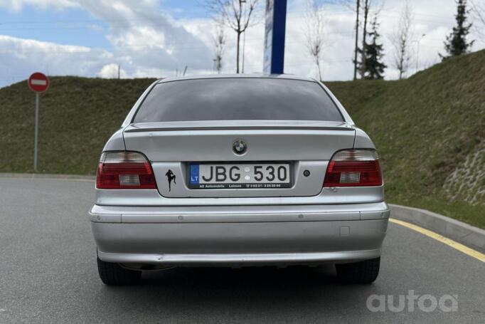 BMW 530 2002