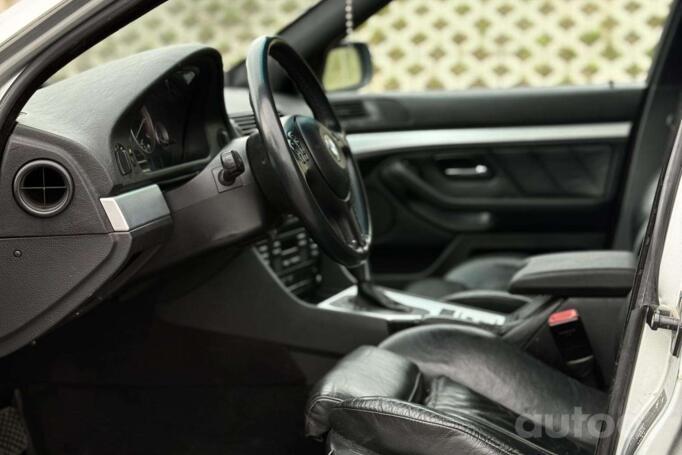BMW 530 2002
