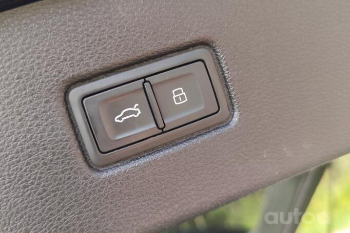Audi Q7 4M Crossover