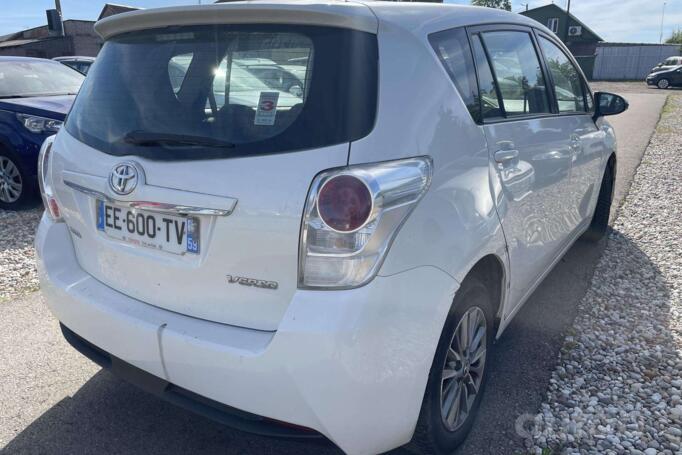 Toyota Verso 3rd generation (Facelift)