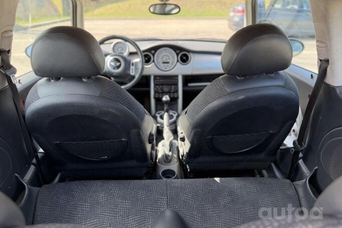 Mini One 2002