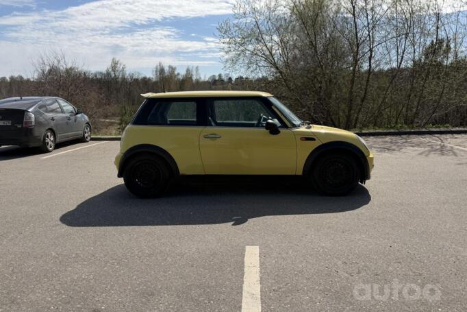 Mini One 2002