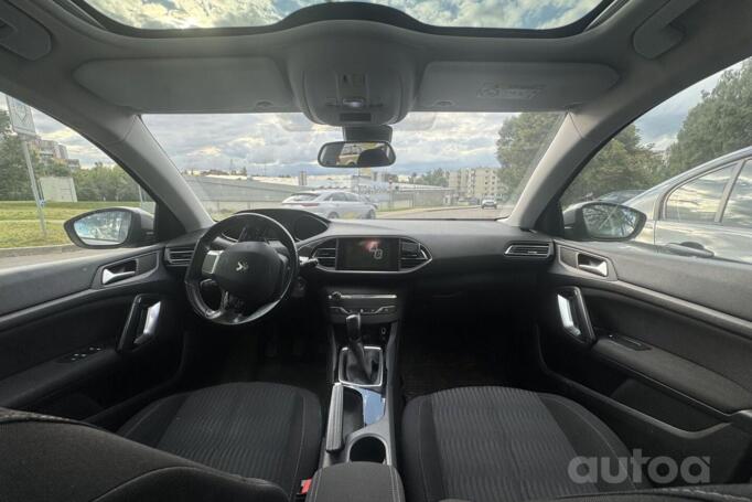 Peugeot 308 2015