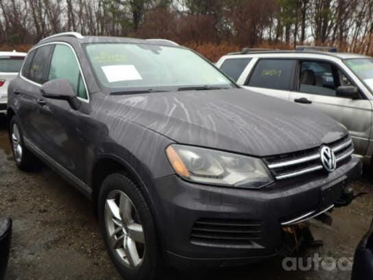 Volkswagen Touareg 2012