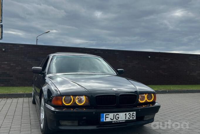 BMW 7 Series E38 Sedan