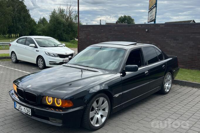 BMW 7 Series E38 Sedan