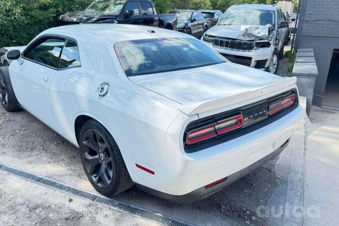 Dodge Challenger 3 generation [2th restyling] Coupe