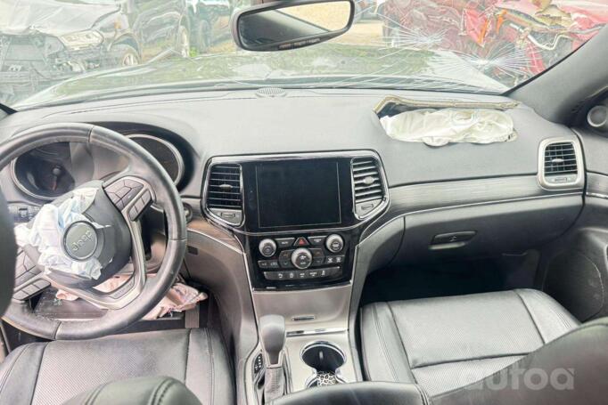 Jeep Grand Cherokee WK2 [restyling] SUV 5-doors