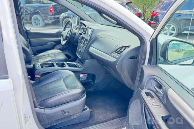 Dodge Grand Caravan