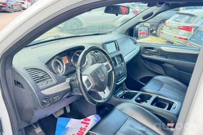 Dodge Grand Caravan