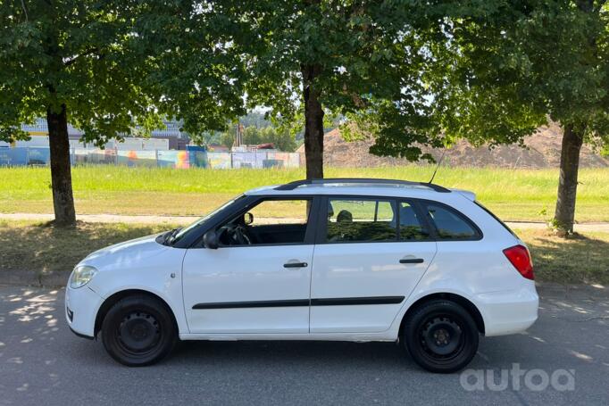 Skoda Fabia 5J Combi wagon 5-doors