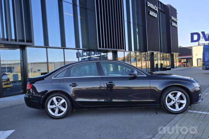 Audi A4 B8/8K Sedan 4-doors