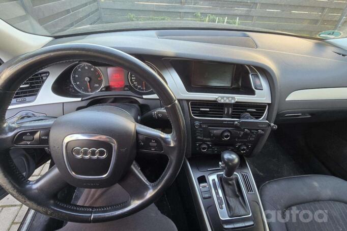 Audi A4 B8/8K Sedan 4-doors