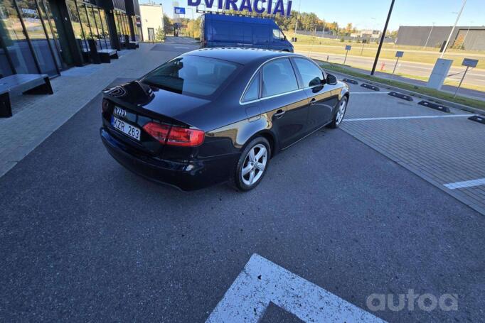 Audi A4 B8/8K Sedan 4-doors