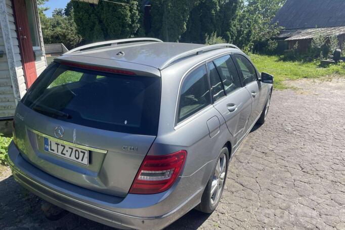 Mercedes-Benz C180 2013