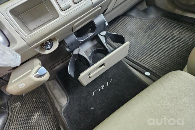 Honda FR-V 1 generation Minivan