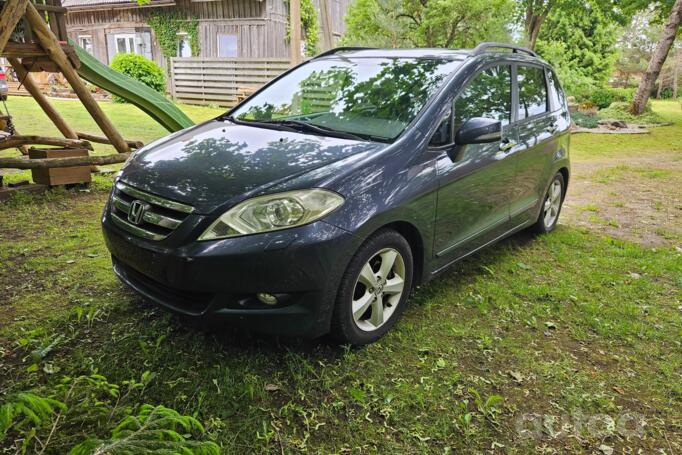 Honda FR-V 1 generation Minivan