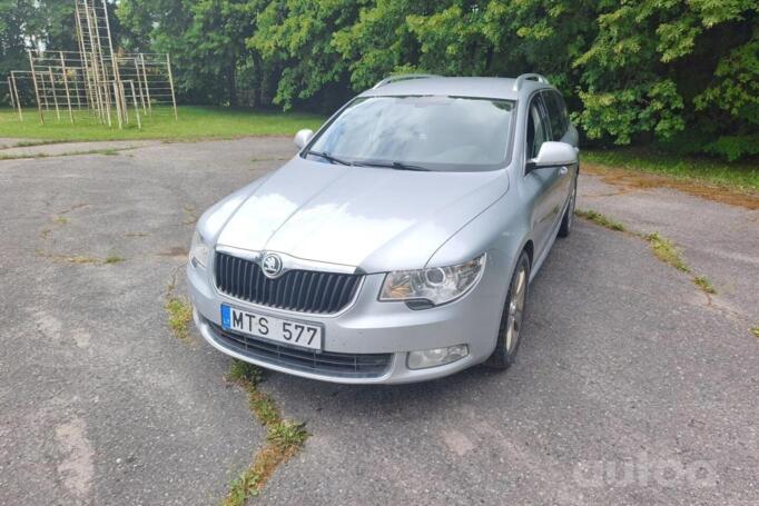 Skoda Superb 2012