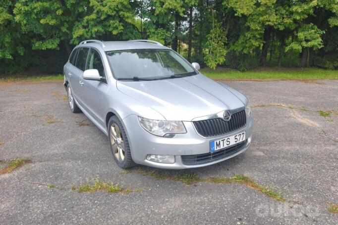 Skoda Superb 2012