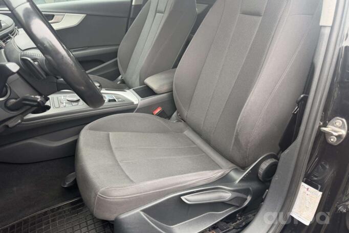 Audi A4 B9 Avant wagon 5-doors