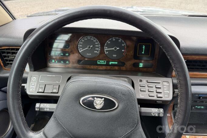 Jaguar Daimler Sovereign