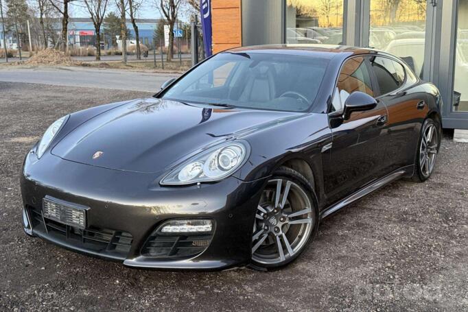 Porsche Panamera 970 Liftback