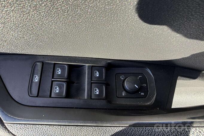 Skoda Karoq 1 generation Crossover