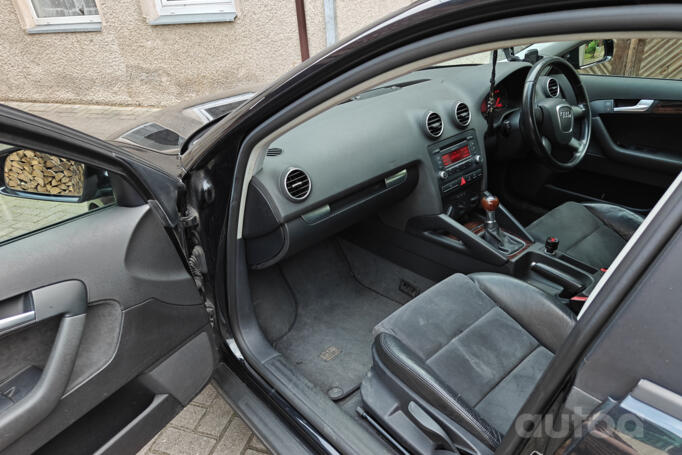 Audi A3 8P/8PA [restyling] Sportback hatchback 5-doors