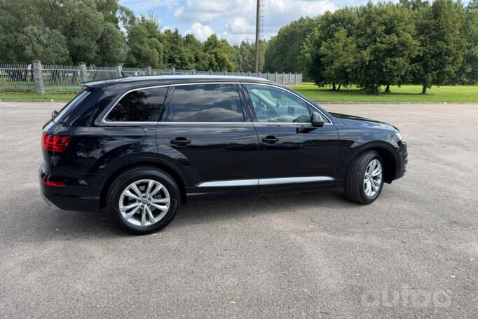 Audi Q7 4M Crossover