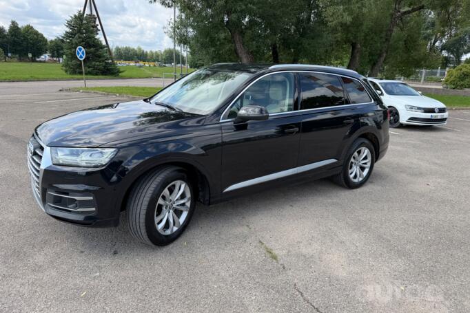 Audi Q7 4M Crossover