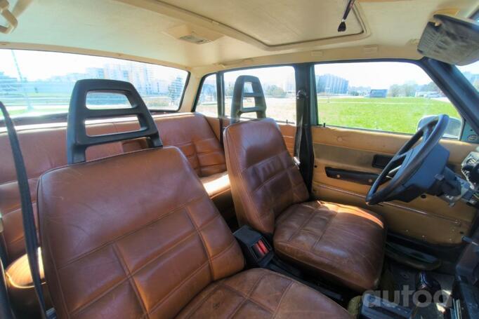 Volvo 260 Series 1 generation