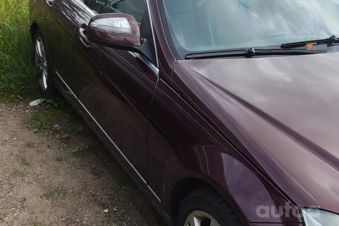 Mercedes-Benz C-Class W204/S204 Sedan