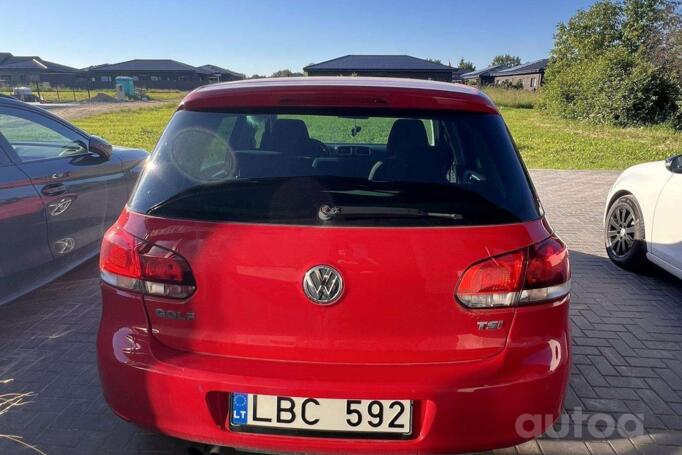 Volkswagen Golf 6 generation Hatchback 5-doors