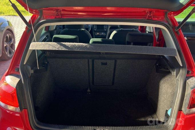 Volkswagen Golf 6 generation Hatchback 5-doors