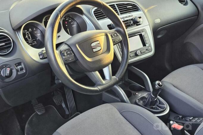 SEAT Altea XL 2011