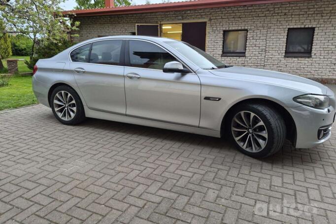 BMW 528 2015