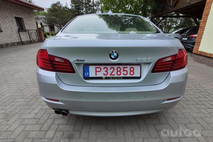 BMW 528 2015