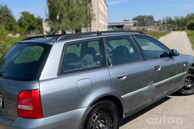 Audi S4 B5/8D Avant wagon 5-doors