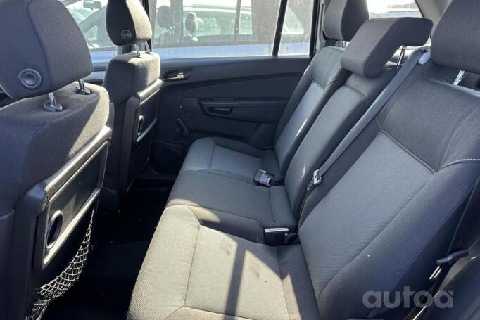 Opel Zafira B Minivan 5-doors