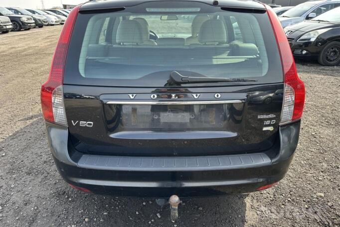Volvo V50 1 generation [restyling]