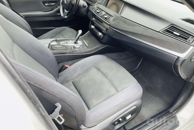 BMW 520 2015