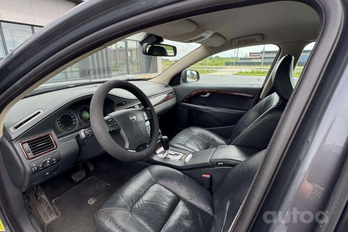 Volvo S80 2 generation Sedan