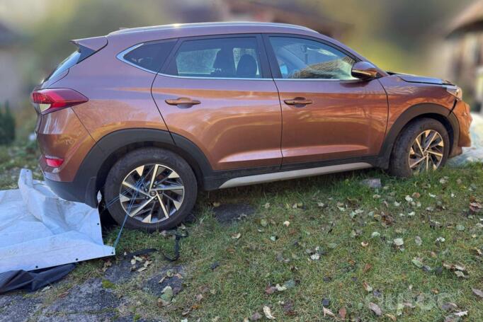 Hyundai Tucson 3 generation Crossover