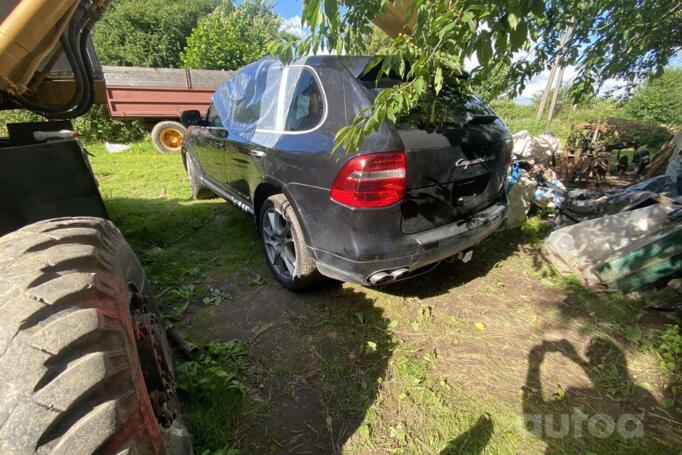 Porsche Cayenne 957 [restyling] Crossover 5-doors